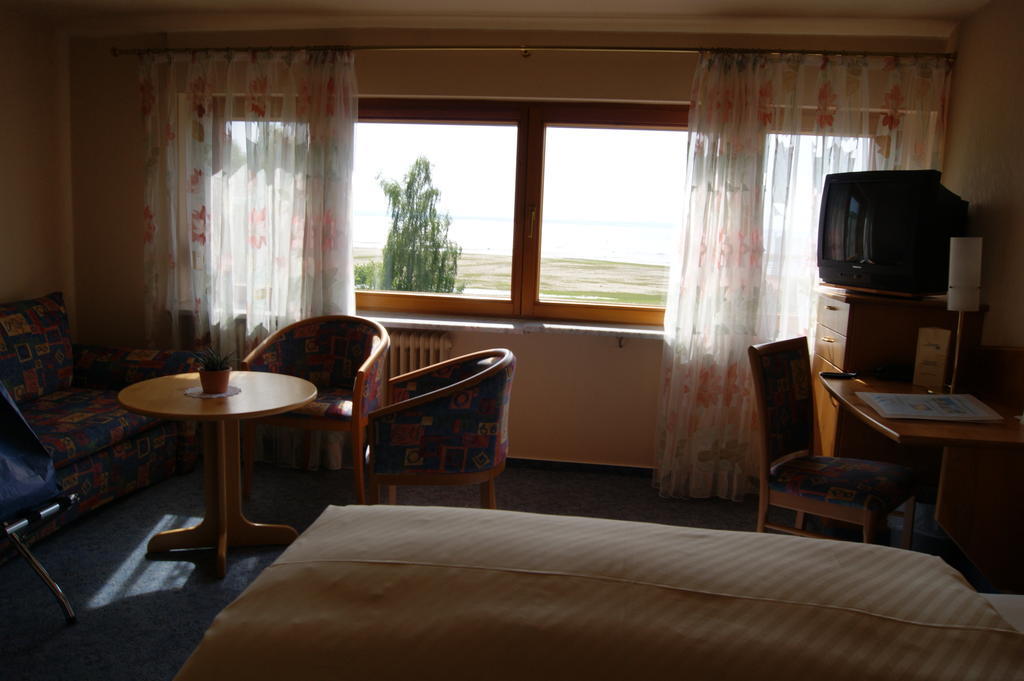 Hotel-Restaurant Schwedi Langenargen Chambre photo