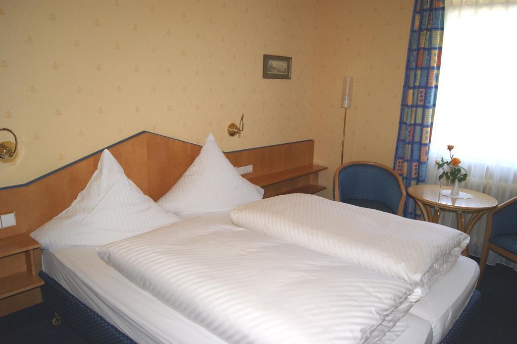Hotel-Restaurant Schwedi Langenargen Chambre photo